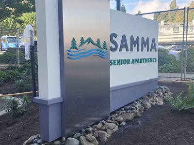 Exterior Signage Photo